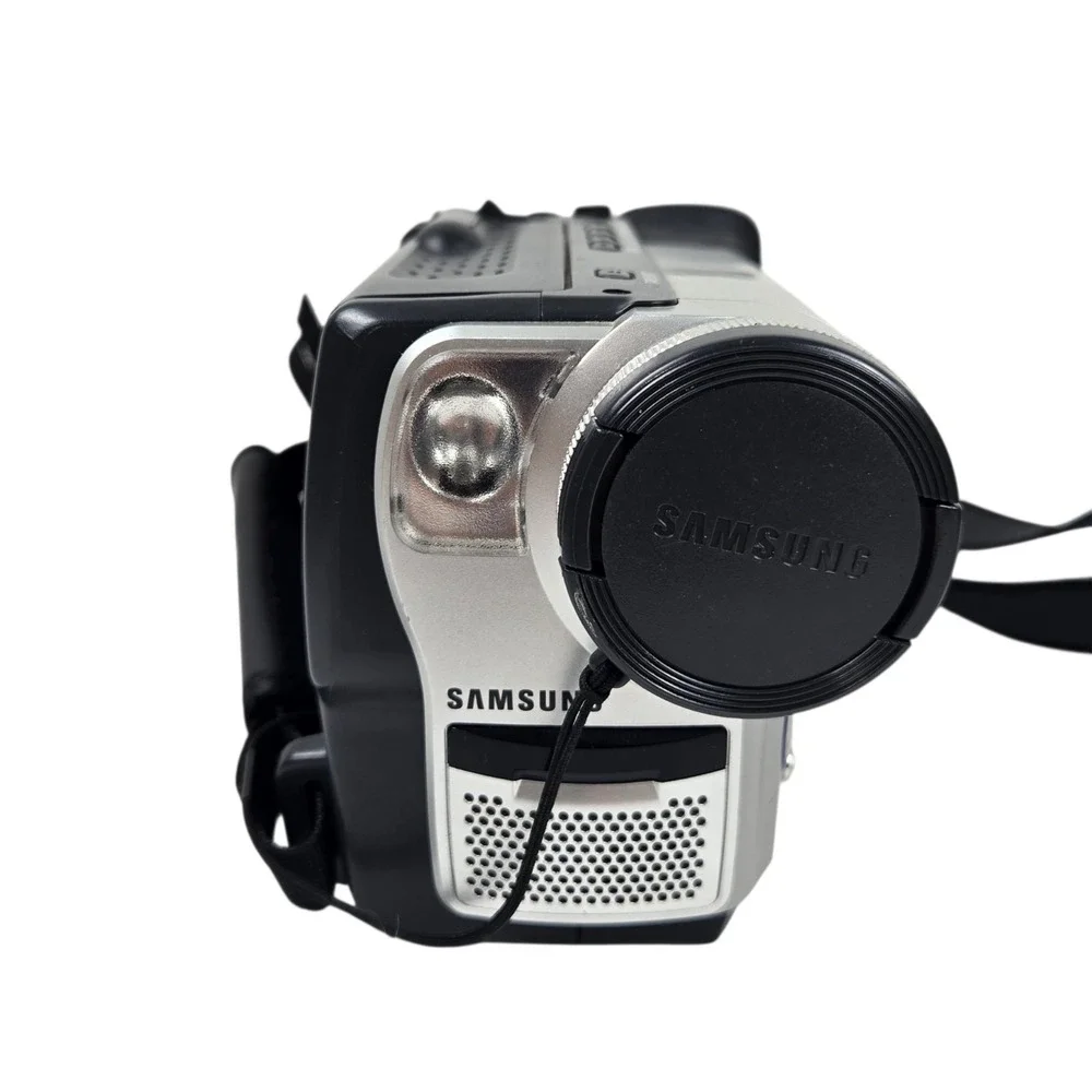 Samsung SCL610 Hi8 8mm Camcorder w Bag, Charger, A/V Cable, Tape, + Manual VIDEO